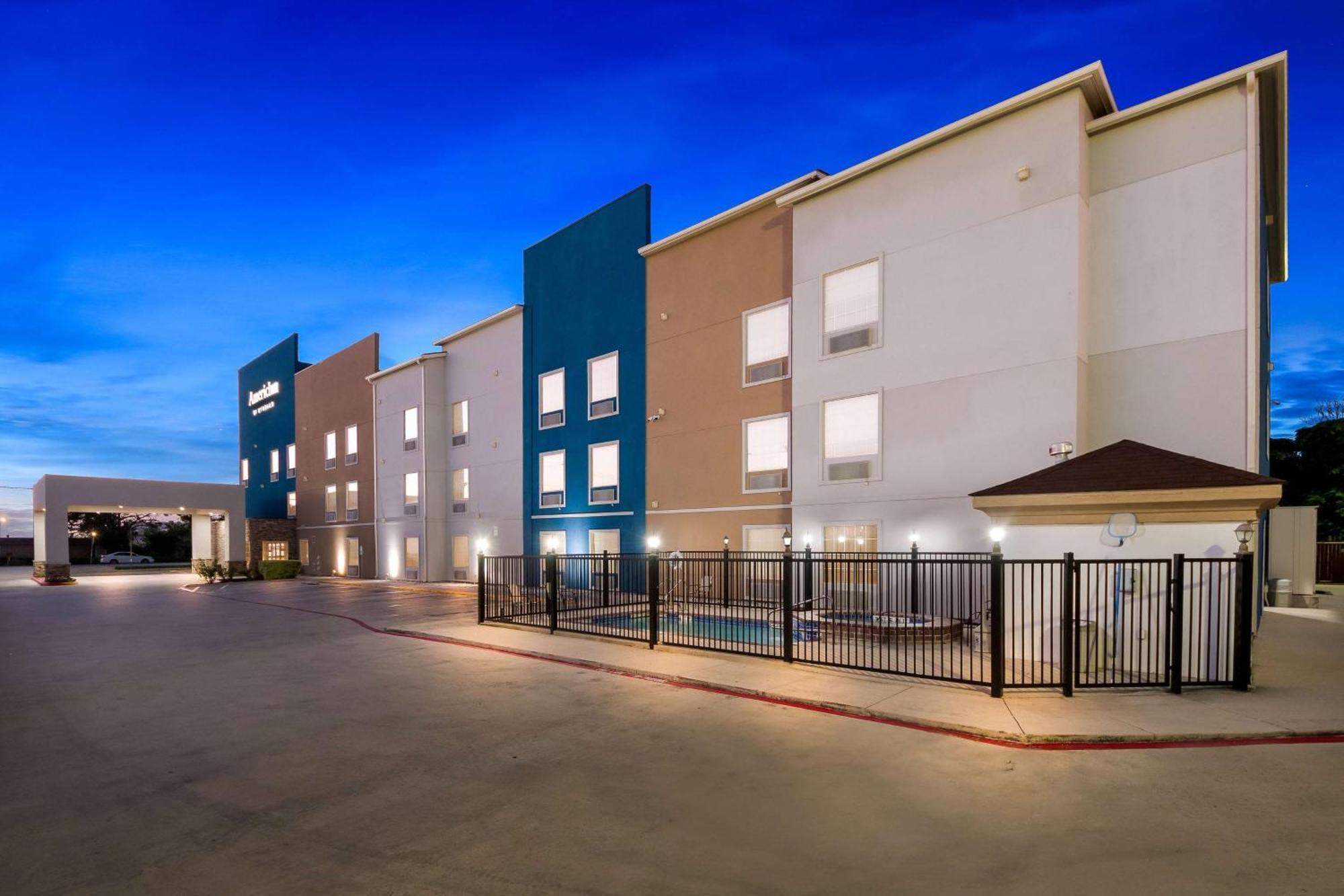 Americinn By Wyndham New Braunfels Exterior foto